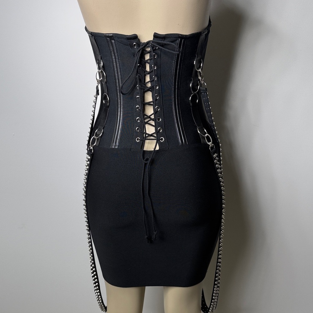 AKIRA Vicky Vixen Stretch corset dress black - Picture 8 of 9